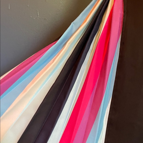 Elegant black dress with unique color pattern - Picture 3 of 4